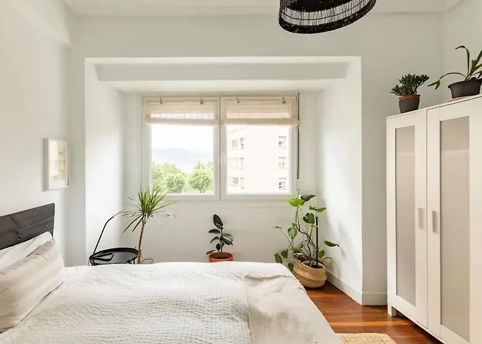 10m Casco Viejo بلباو